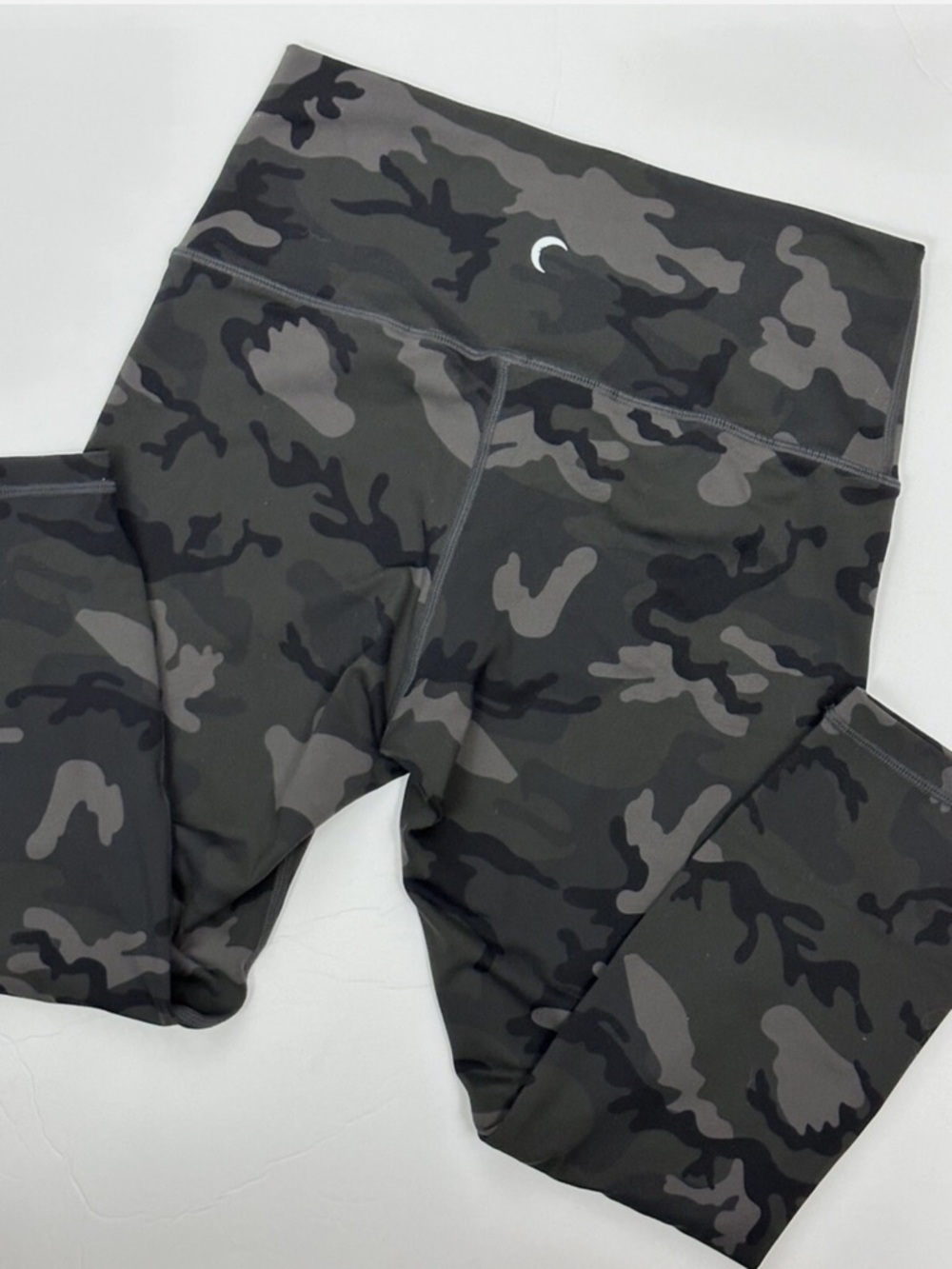 Zyia Black and Gray Camo Crop High-Waist Leggings